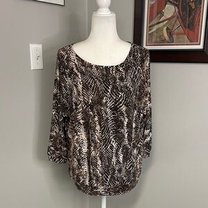 Chico's Travelers Snakeskin womens top Black Brown wrinkle free scoop neck 2/L